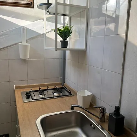 Monolocale Mansarda Парма