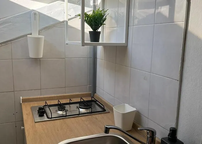 Monolocale Mansarda Парма